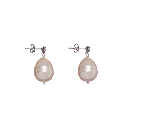 Rice Shell Pearl Earrings