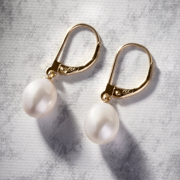 Aretes Perlas Cultivadas Color Blanco con Oro 14 K